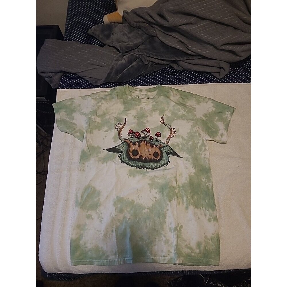 Guild Of Calamity Forest Head Green Wash T-Shirt By Stephanie Bayles M